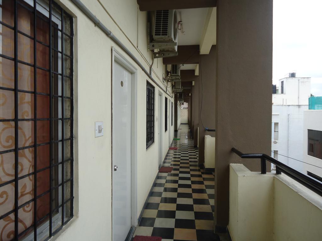 Sri Sai Comforts Hotel Bengaluru Kültér fotó