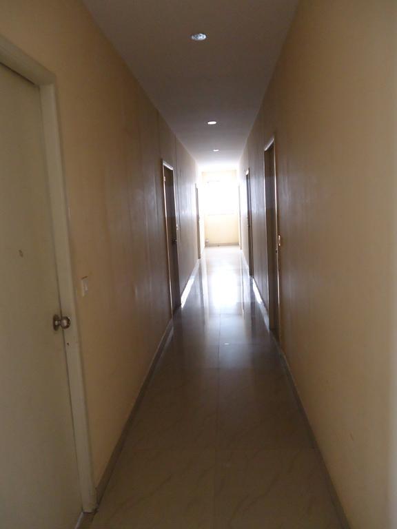 Sri Sai Comforts Hotel Bengaluru Kültér fotó
